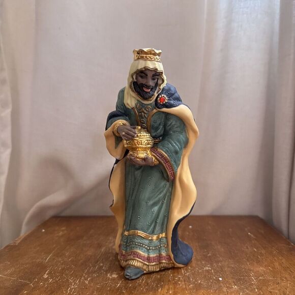 KIRKLAND SIGNATURE REPLACEMENT‎ PIECE NATIVITY 75177 WISEMAN Christmas Figure - Picture 1 of 10